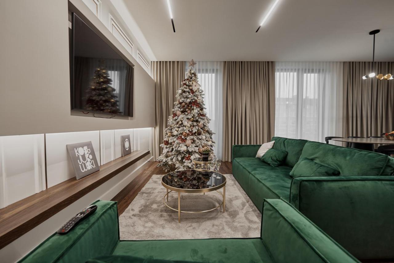 Kostjukowski Apartments Avalon ลวีฟ ภายนอก รูปภาพ